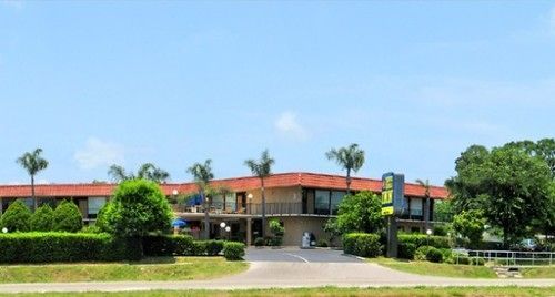 טרפון ספרינגס Tarpon Shores Inn מראה חיצוני תמונה