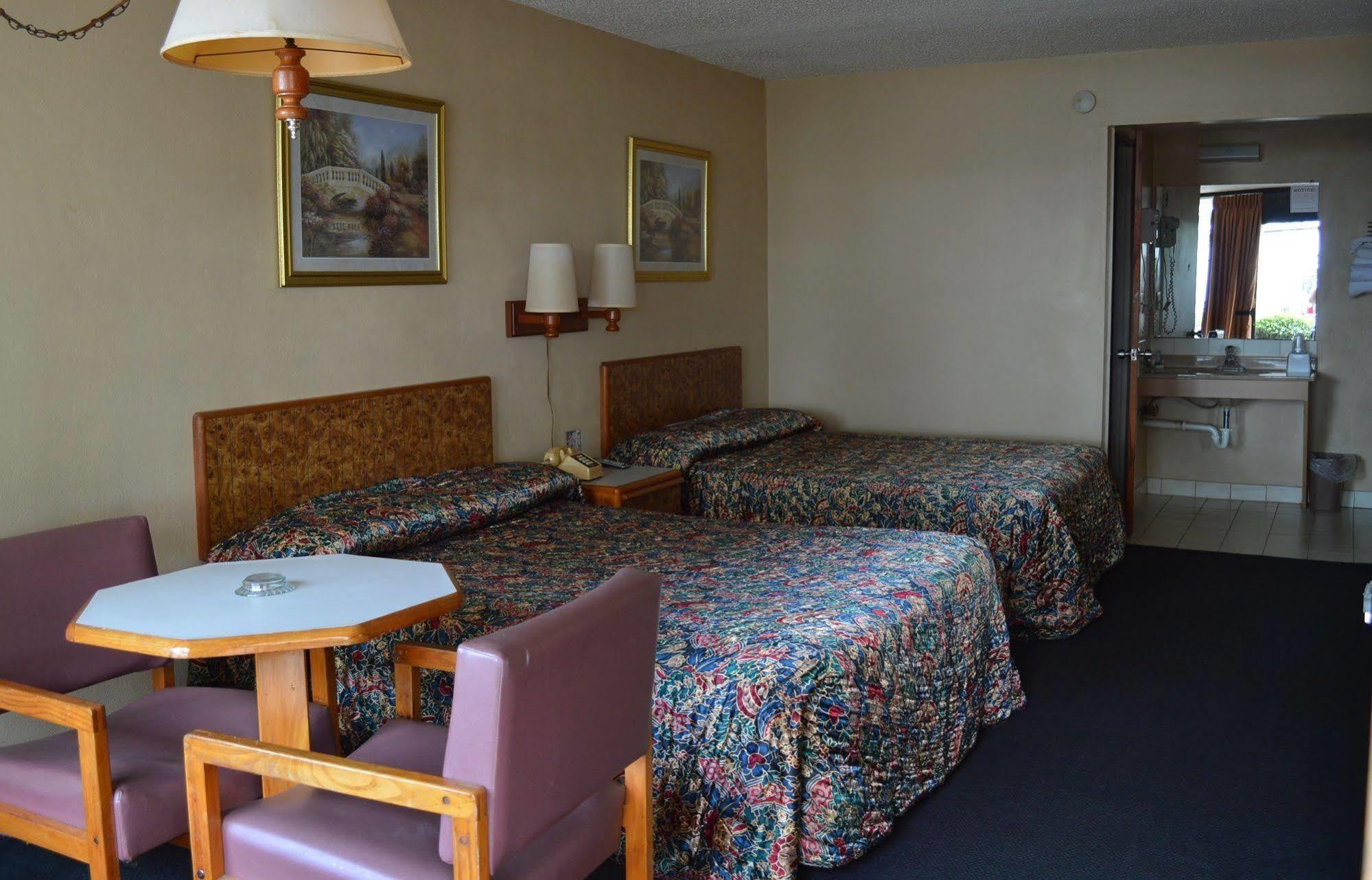 טרפון ספרינגס Tarpon Shores Inn מראה חיצוני תמונה